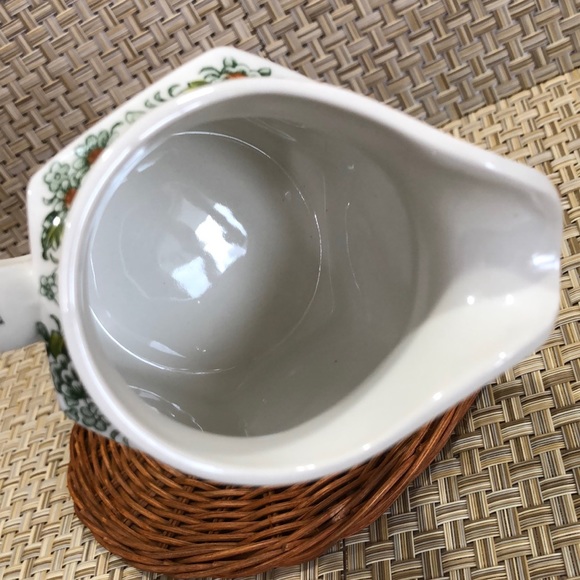 Staffordshire England Ridgway Canterbury Hexagonal Creamer Pitcher - Picture 10 of 12